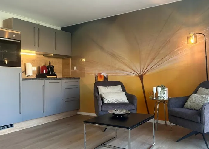 Fact شقة أرنولدشتاين