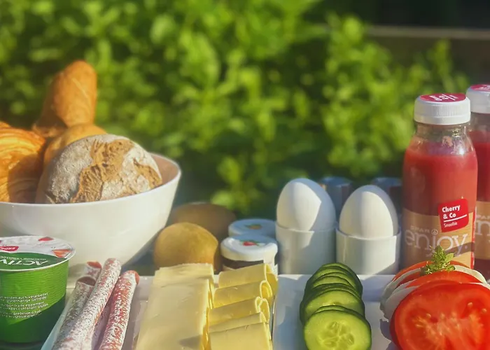 شقة Fact أرنولدشتاين